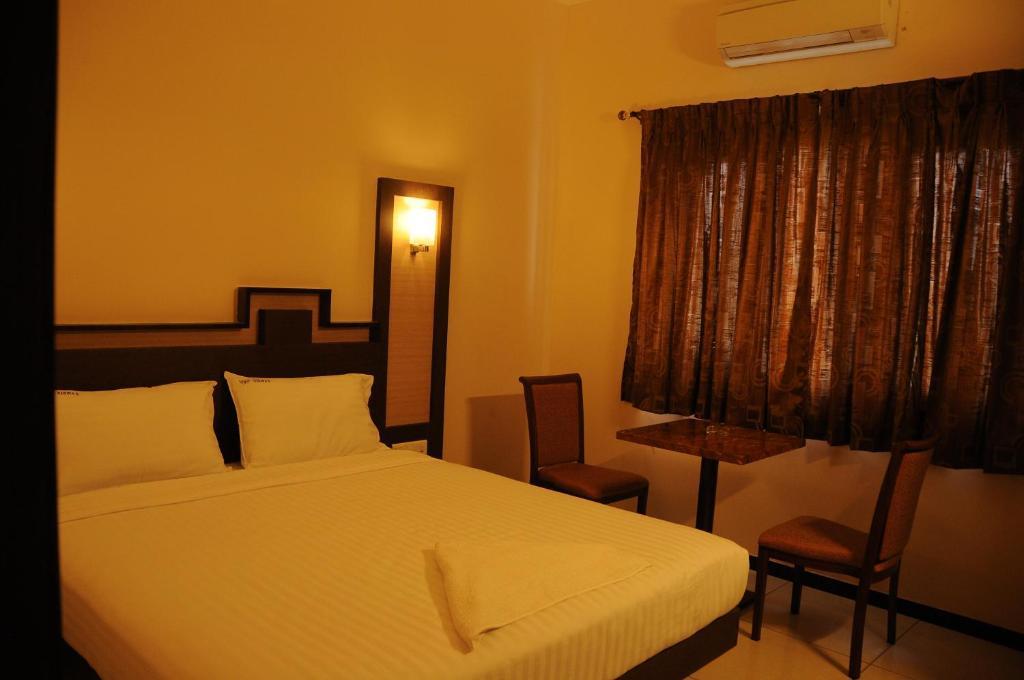 Hotel Viswas Tiruppur Rom bilde